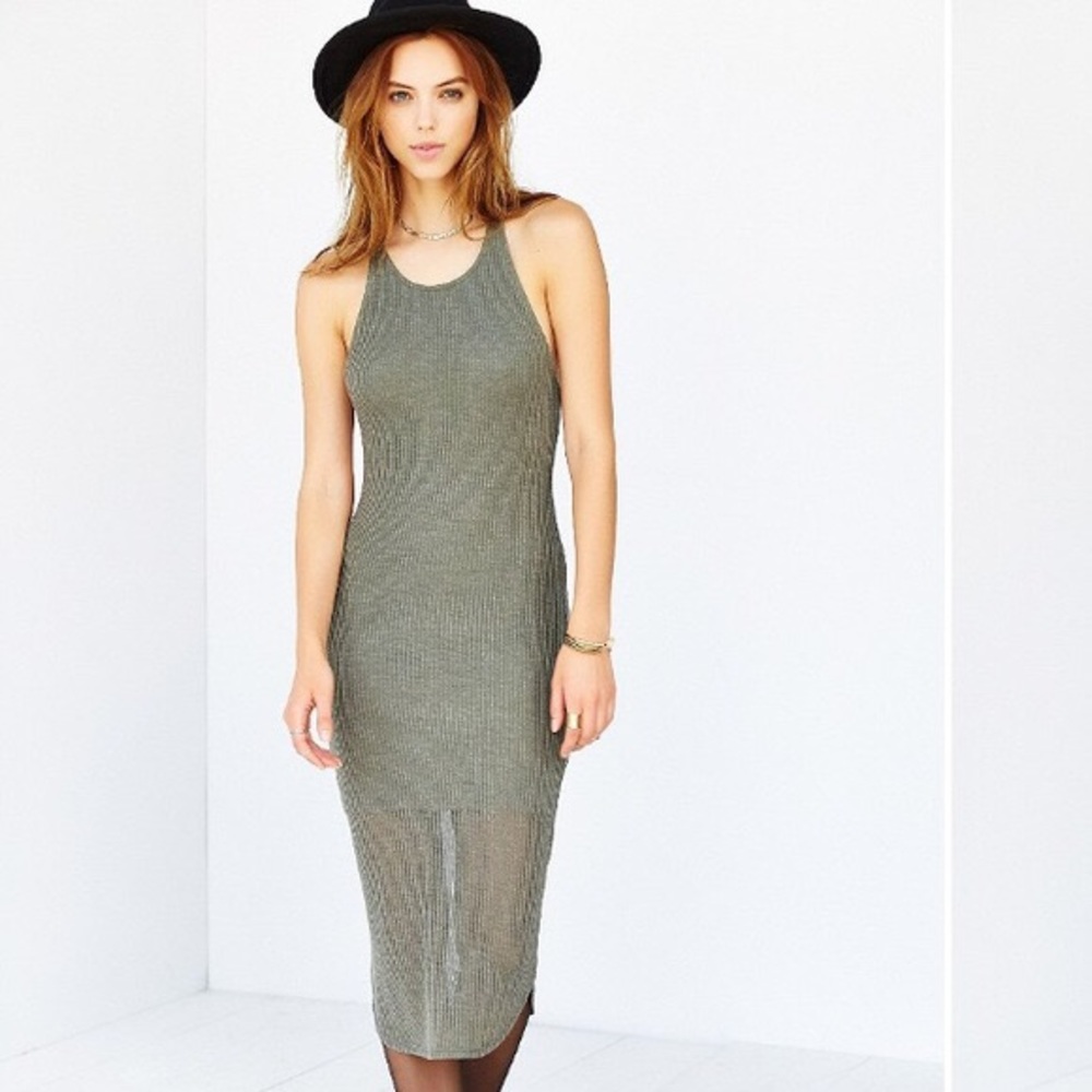 URBAN OUTFITTERS MIDI DRESS 🌵